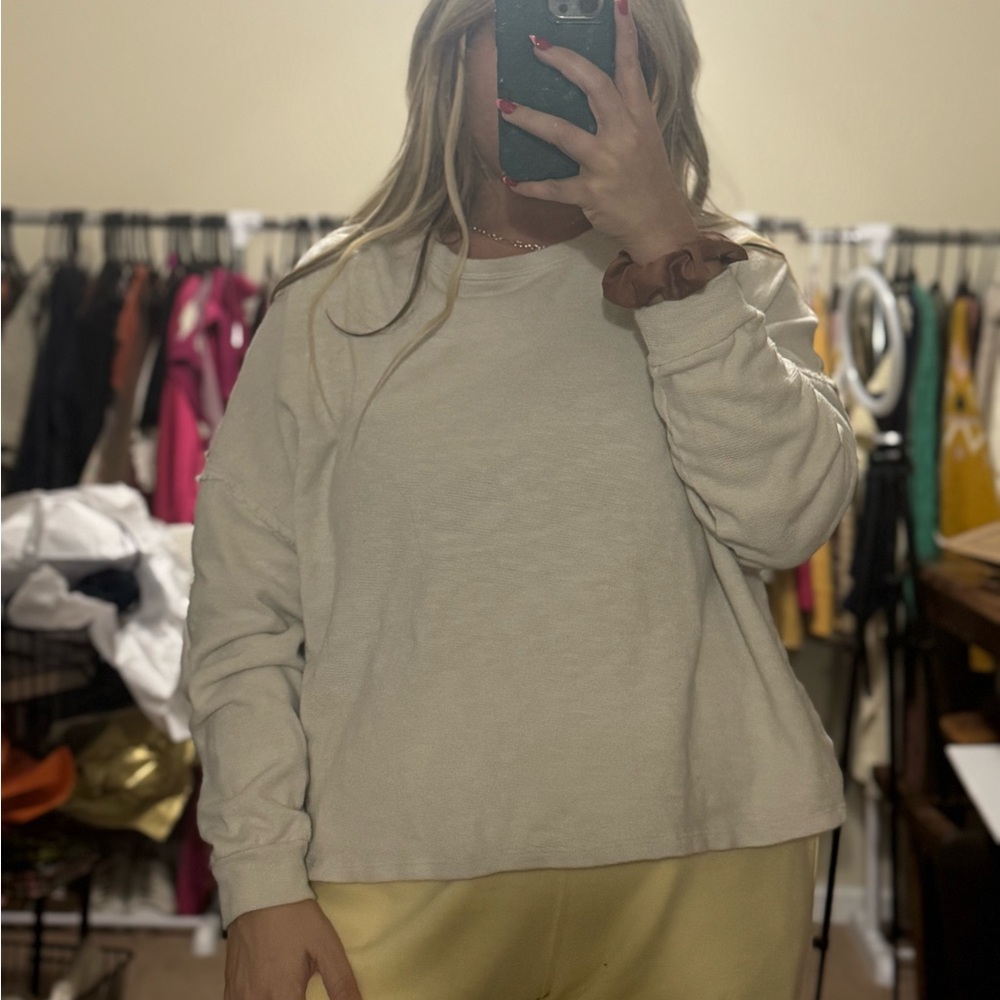 Women's Long Sleeve Cream Top